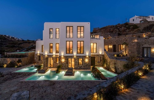 Psarou Villa | By Whitelist Mykonos
