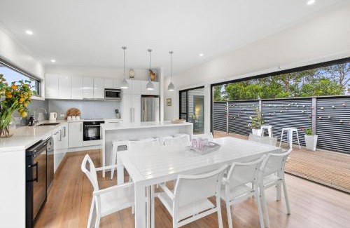 Aireys Inlet House | BYO Linen - Aireys Delight