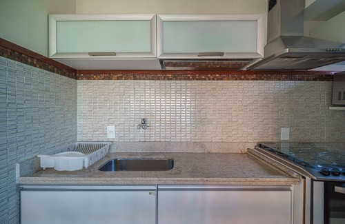 Cem Bracas House | Bz60 House in a condominium right on the sand