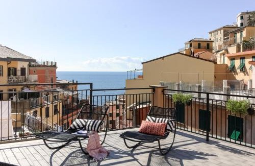Riomaggiore Apartment | Cà Vivaldi penthouse 5terreparco