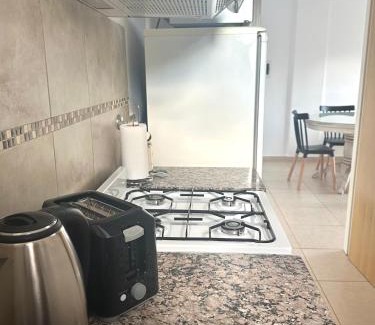Bahia Blanca Apartment | Cálido y céntrico departamento 2 opcional cochera