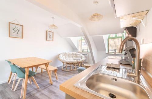 Ville Haute Apartment | "Côte d'eau" Au cœur de la vieille ville - Appartements