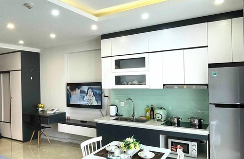 Trung Hoa Nhan Chinh Apartment | Căn hộ Studio sang trọng - Vinhomes D'Capitale