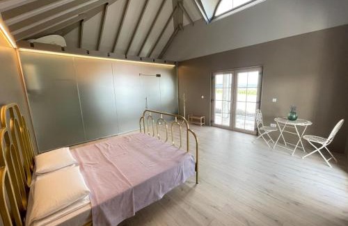 Scheia House | Căsuța Mov de Bucovina