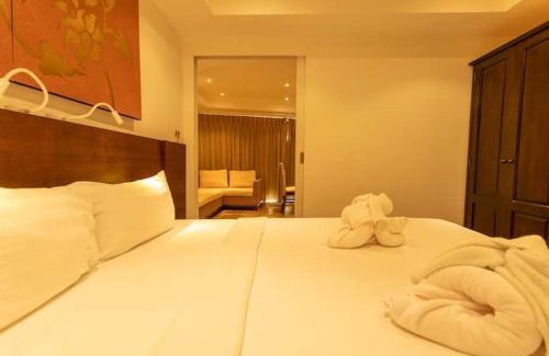 Kata Apartment | C129 Panoramic 2BR Ocean View Near Beach & Dining