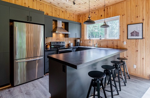 Petite-Riviere-Saint-Francois Ski Chalet | Le Bivouac du Massif Naturespasauna