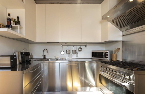 Moltrasio Apartment | Ca' Sbrisiga, Romantic 1 Br Apartment With a Balcony By Halldis