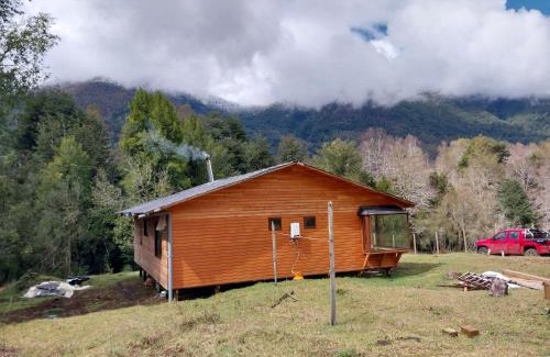 Pucon Ski Chalet | Cabaña a orilla del río Liucura