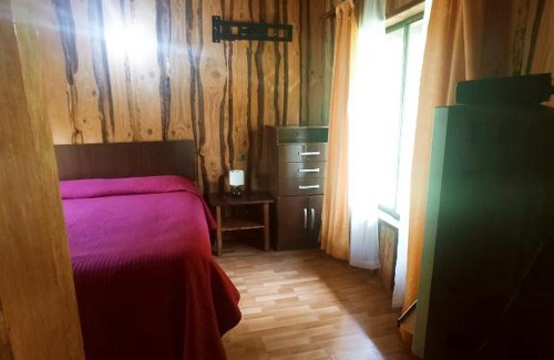 Pucon House | Cabaña Avellano - Con acceso al río Caburgua & Junta de Ríos