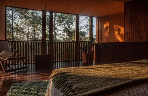 Mazamitla Villa | Cabaña de lujo con Tina y Fogatero Vistas al Bosque de Mazamitla