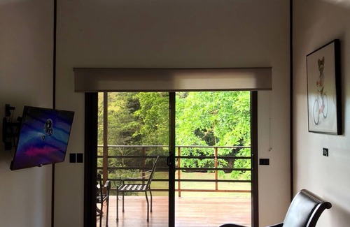 Carara Cabin | Cabaña de Montaña