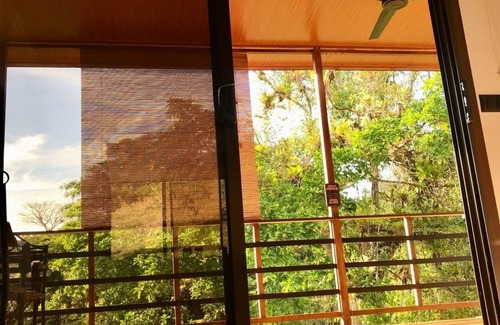 Carara Cabin | Cabaña de Montaña