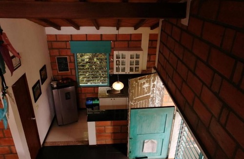 Los Nomos Cabin | Cabaña EN Santa Elena, Ideal Para Estadías DE Trabajo "refugio EN LAS Nubes"