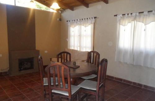 Villa Del Dique House | Cabañas del Dique Frente al Lago