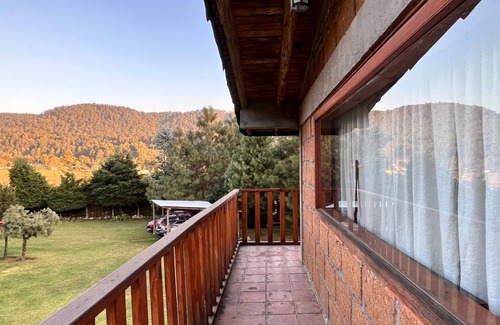 Valle de Bravo Cabin | Cabañas Los Saucos