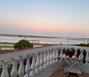 Mar Chiquita Apartment | Cabañas Mar Chiquita frente la laguna