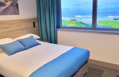 Pendine Hotel | Caban, Pendine Sands