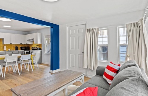 Crescent Beach Apartment | Cabana Beach 4 Bright 2BR Condo, Steps from the Sand