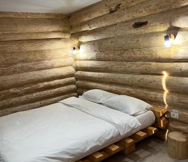 Borsa Villa | CABANA BELVEDERE
