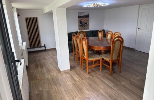 Mintiu Gherlii Ski Chalet | Cabana cu Livada