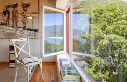 Sao Lourenco Ski Chalet | Cabana do Portinho da Arrabida