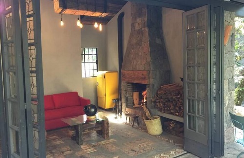 Valle de Bravo Cabin | CABANA en el bosque TRANQUILIDAD ABSOLUTA, UNICO