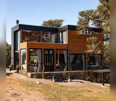 Urubici Ski Chalet | CABANA HORSES LA CONTEMPORANEA- vista ponto turístico Pedra Morro do Campestre -Asfalto até a Cabana