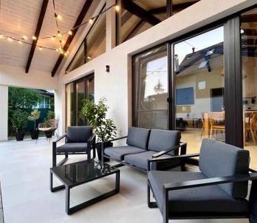 Recea House | Cabana Rapsodia