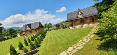 Bran House | Cabane de Poveste