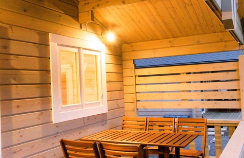 Kita Karuizawa RV Rental | Cabanon mignon Living in a small cabin in the f/Agatsuma County Gunma