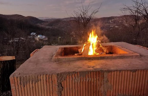 Provita de Jos House | Cabanuta Fara Fite