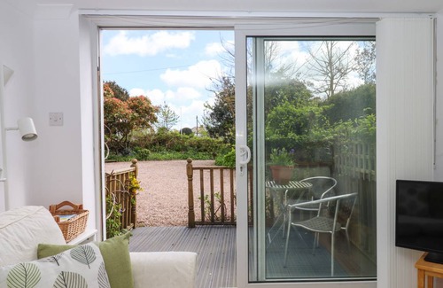 Exmouth Cottage | Cabin ∙ 1 bedroom ∙ 2 guests