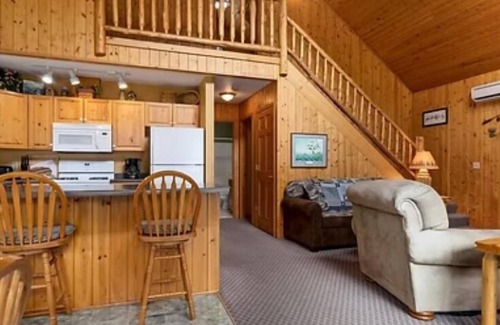 Pine River Apartment | Cabin 11 in Pine River