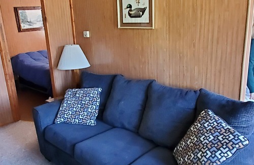 Gould City House | Cabin 11-The Fox Den at Sunset Pines Resort