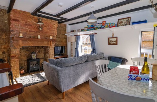 Robin Hood's Bay Cottage | Cabin ∙ 2 bedrooms ∙ 4 guests