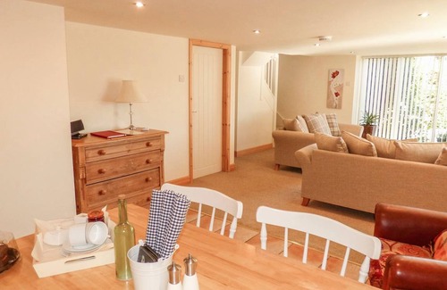 Great Longstone Cottage | Cabin ∙ 2 bedrooms ∙ 4 guests