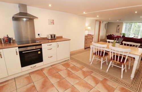 Great Longstone Cottage | Cabin ∙ 2 bedrooms ∙ 4 guests