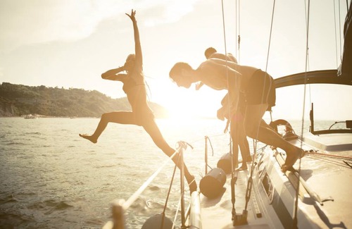 Steele Creek Cabin | Cabin ∙ 2 bedrooms ∙ 5 guests