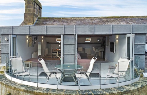 Giggleswick Cottage | Cabin ∙ 2 bedrooms ∙ 4 guests