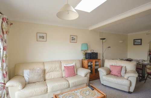 Swanage Cottage | Cabin ∙ 2 bedrooms ∙ 5 guests