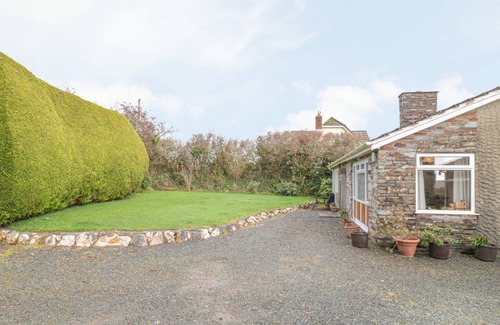 Saint Gennys Cottage | Cabin ∙ 2 bedrooms ∙ 4 guests