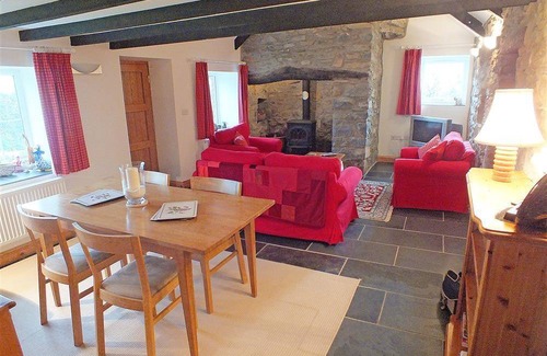 Trefasser Cottage | Cabin ∙ 2 bedrooms ∙ 4 guests