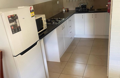 Thornton Cabin | CABIN 2Q - Couple or single, motel style cabin