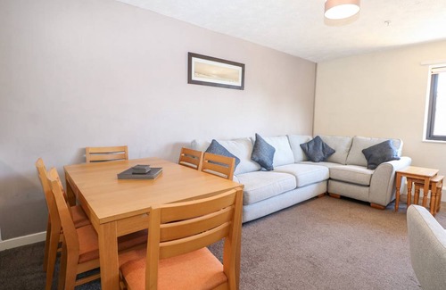 Littlehampton Cottage | Cabin ∙ 3 bedrooms ∙ 6 guests