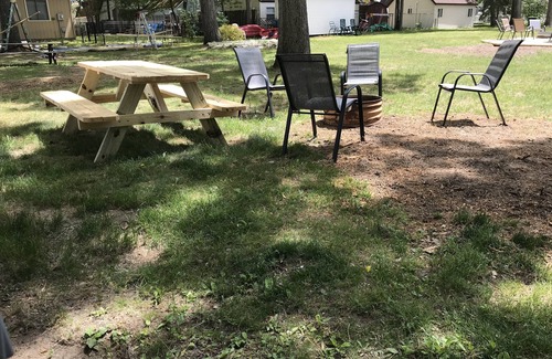 Higgins Lake House | CABIN #3 WITH LAKE VIEW AT HIGGINS LAKE - TRUE NORTH CABIN RENTALS