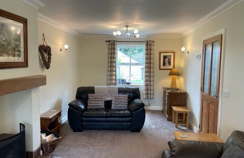 Mickleton Cottage | Cabin ∙ 4 bedrooms ∙ 8 guests