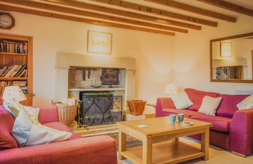 Horsehouse Cottage | Cabin ∙ 6 bedrooms ∙ 14 guests