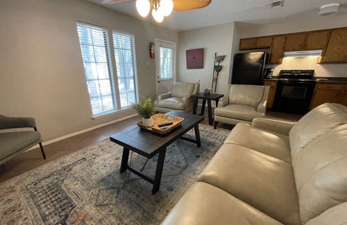 Denison Cabin | Cabin 601 at Grandpappy Point Resort & Marina