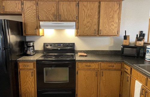 Denison Cabin | Cabin 601 at Grandpappy Point Resort & Marina