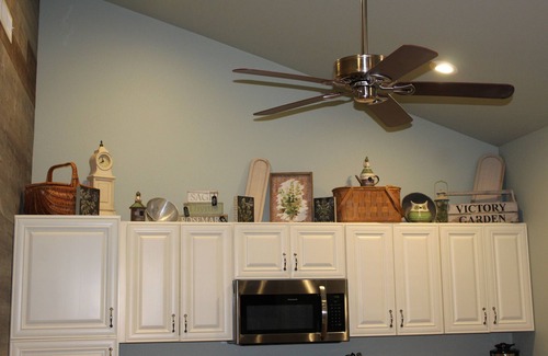 Saint Patrick Cabin | Cabin at Oak Hollow Campground - Located between St Patrick and Lake of the Oaks